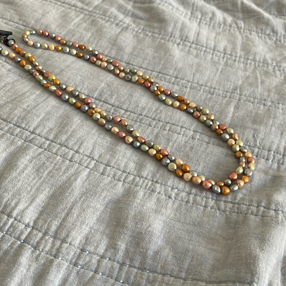 Honora small organic pearl necklace.
